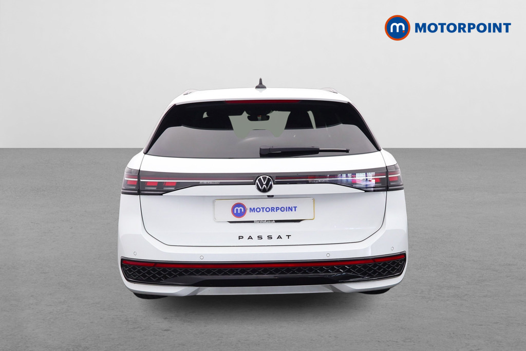 Volkswagen Passat 1.5 Tsi Ehybrid R-line Dsg White #6