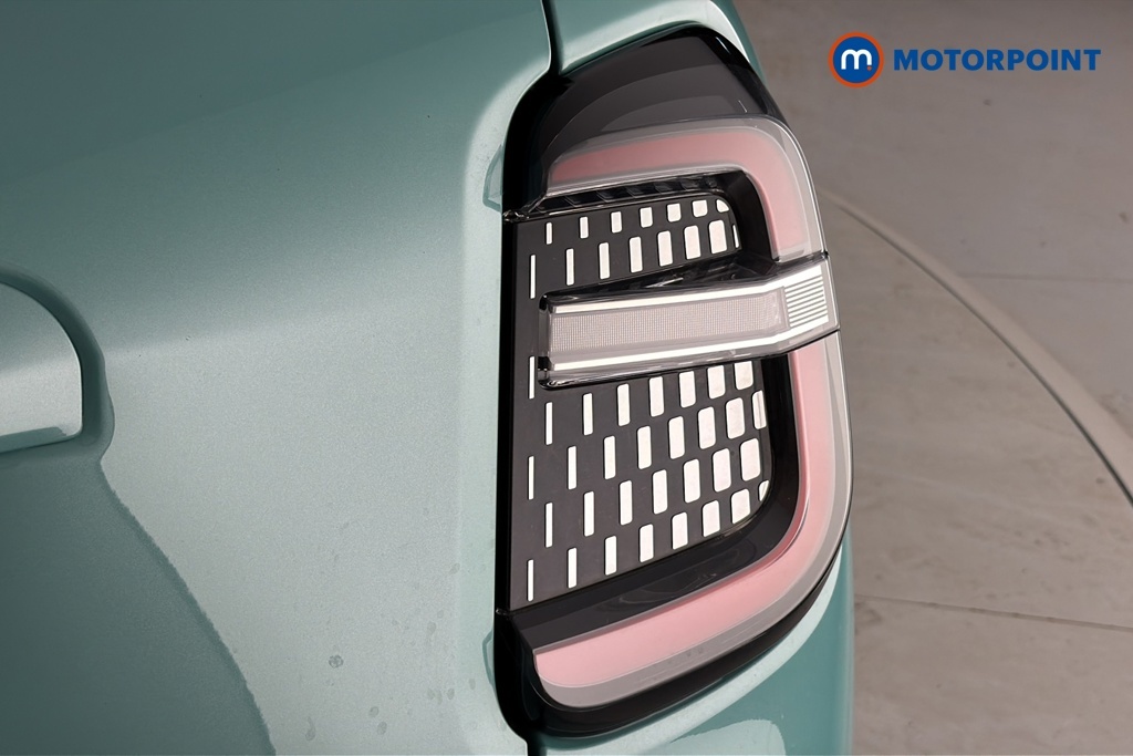 Fiat 600e La Prima Orange #30