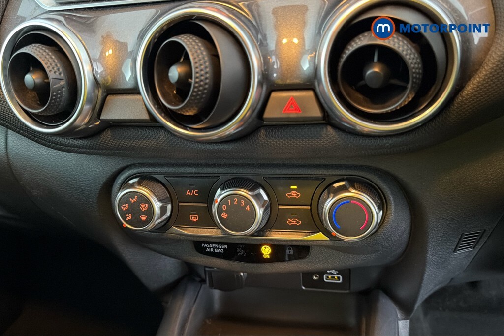 Nissan Juke Acenta Black #17