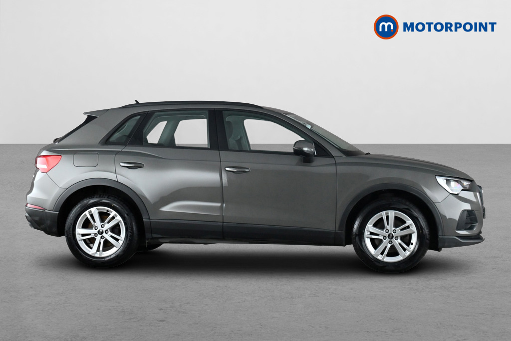 Audi Q3 35 Tfsi Technik Grey #4