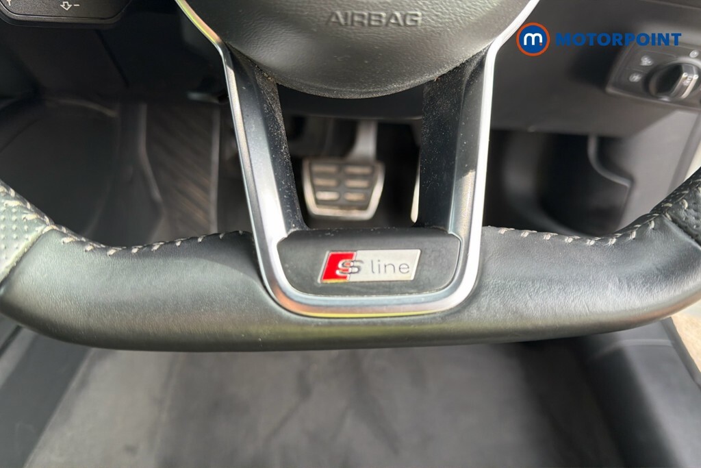 Audi TT Audi Coupe 1.8T Fsi S Line Black #18