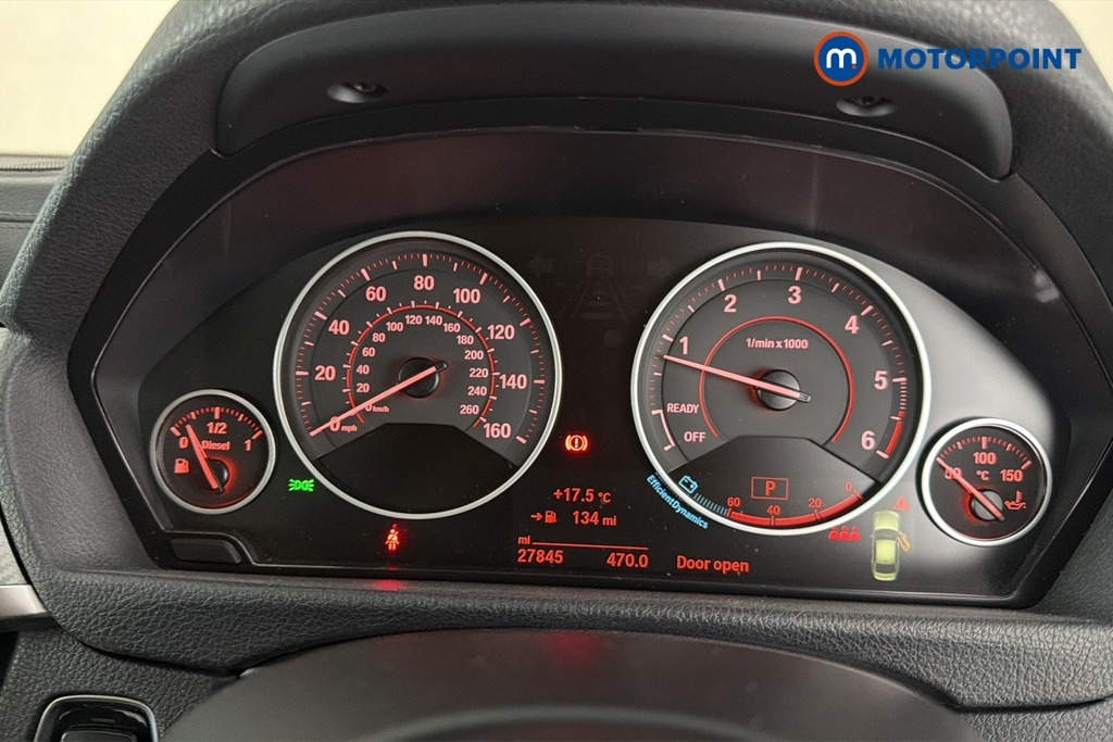 BMW 3 Series Saloon White #12