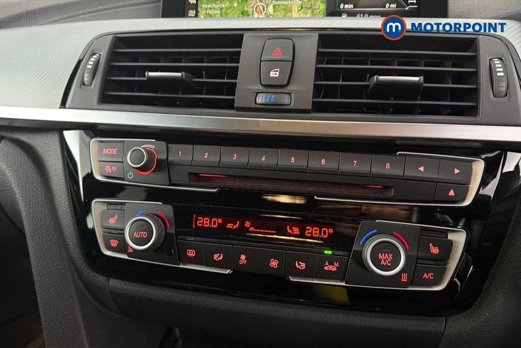BMW 3 Series Saloon White #16