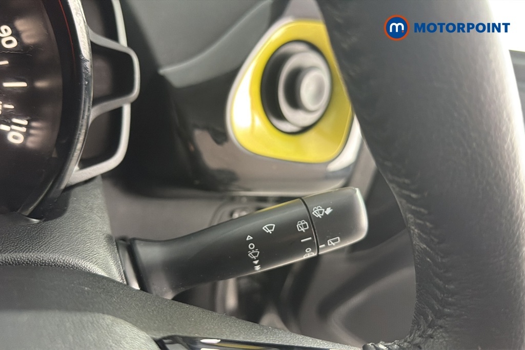 Peugeot 108 108 Active Red #14
