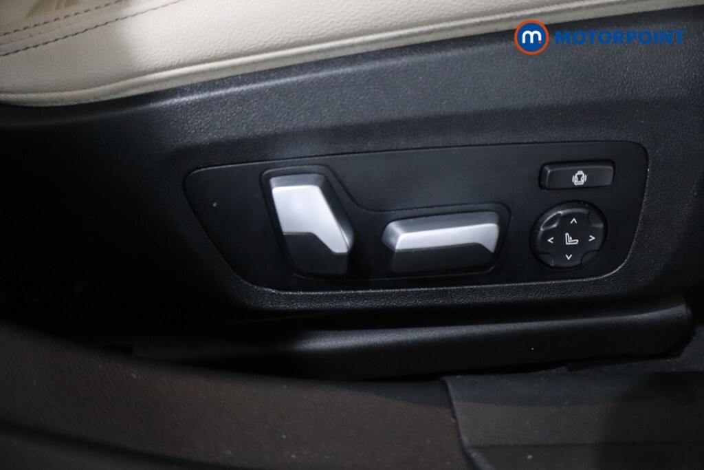 BMW 3 Series Saloon Blue #33