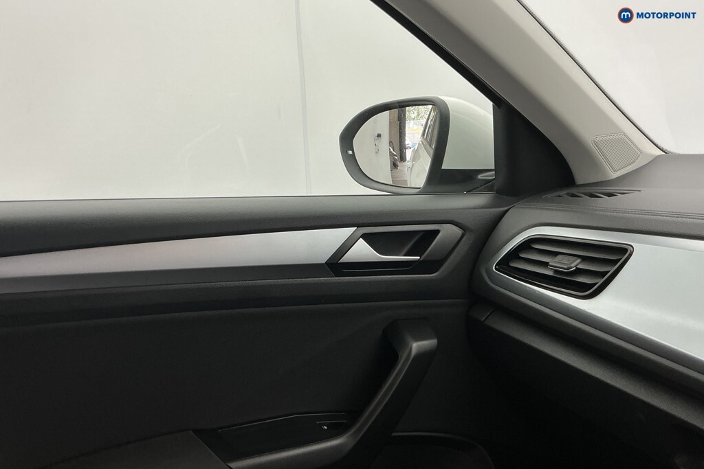 Volkswagen T-Roc Hatchback Blue #18