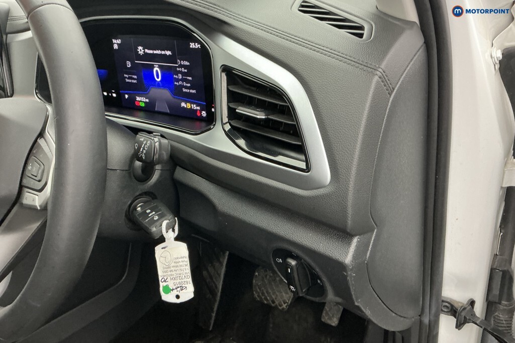 Volkswagen T-Roc Hatchback Blue #21
