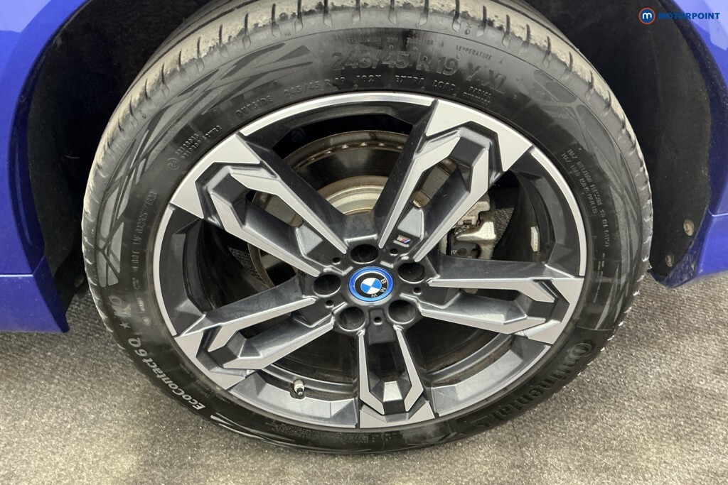 BMW iX2 66.5Kwh M Sport Red #41