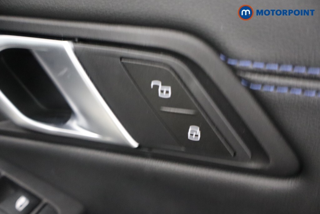 BMW 3 Series 320I M Sport Step Techpro Pack Blue #16