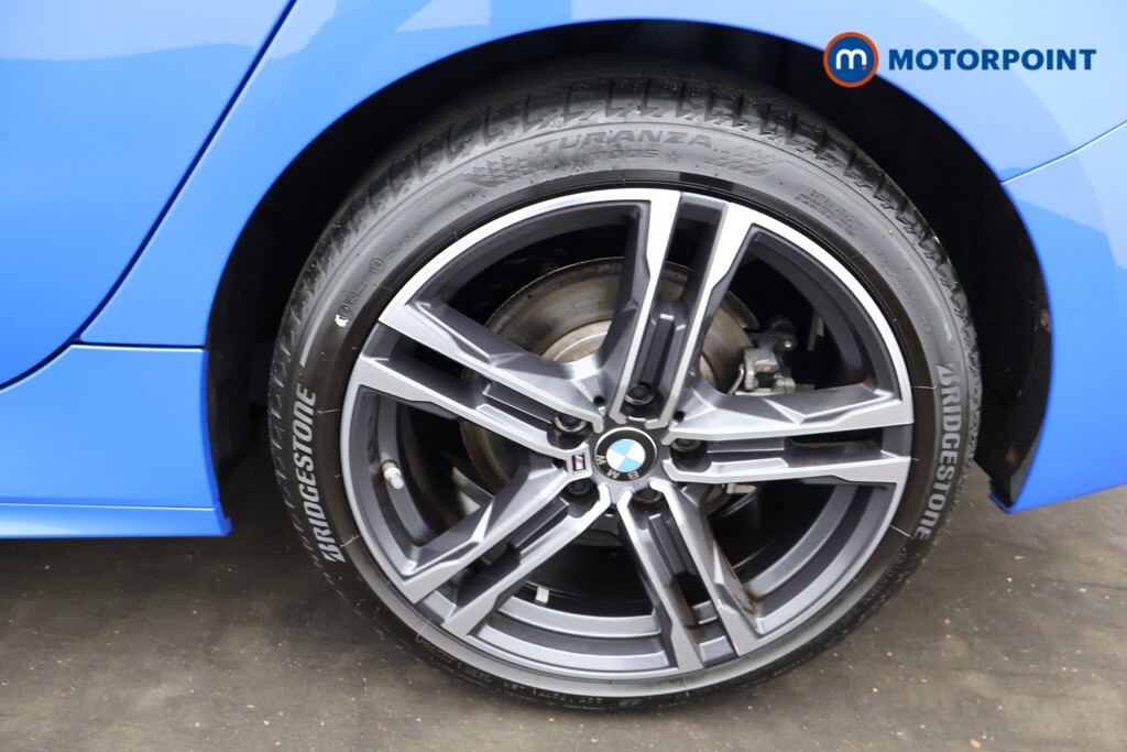 BMW 2 Series 218I M Sport White #31