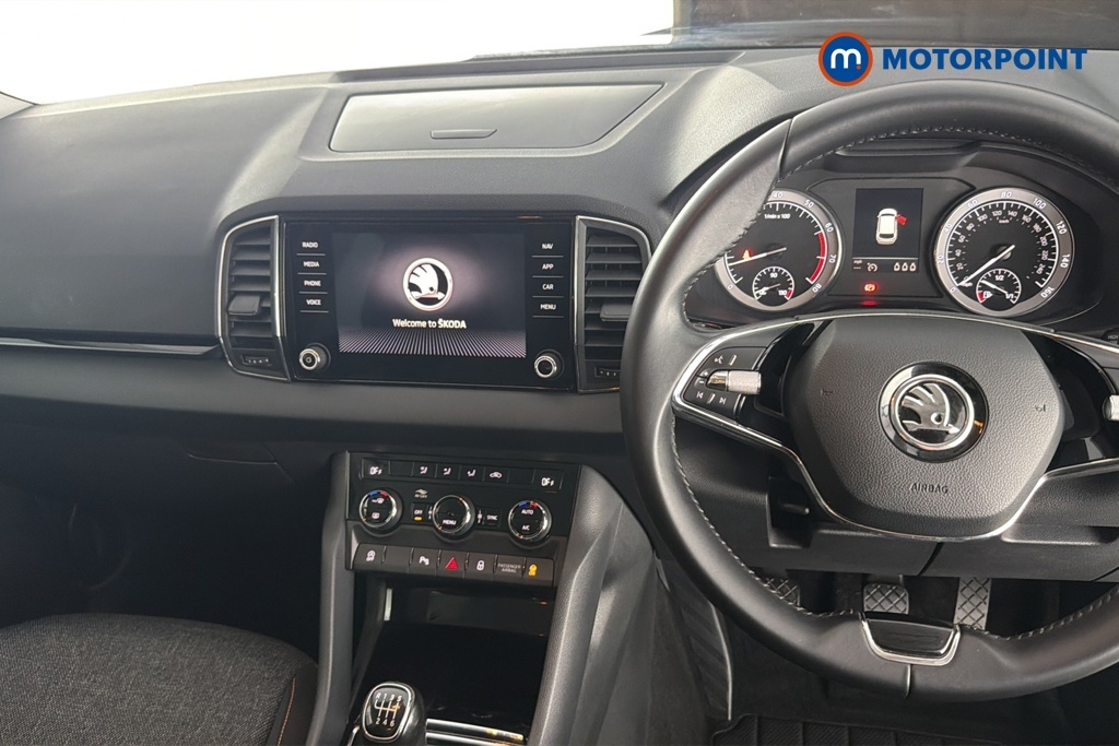 Skoda Karoq 1.5 Tsi Se Technology Blue #9