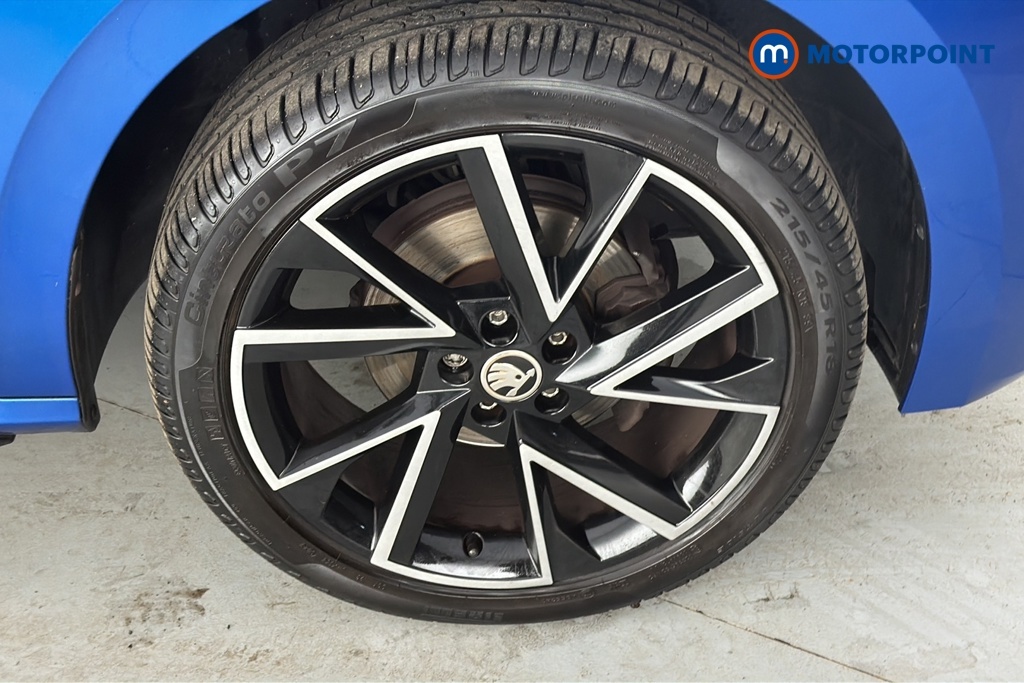 Skoda Kamiq Se Grey #30