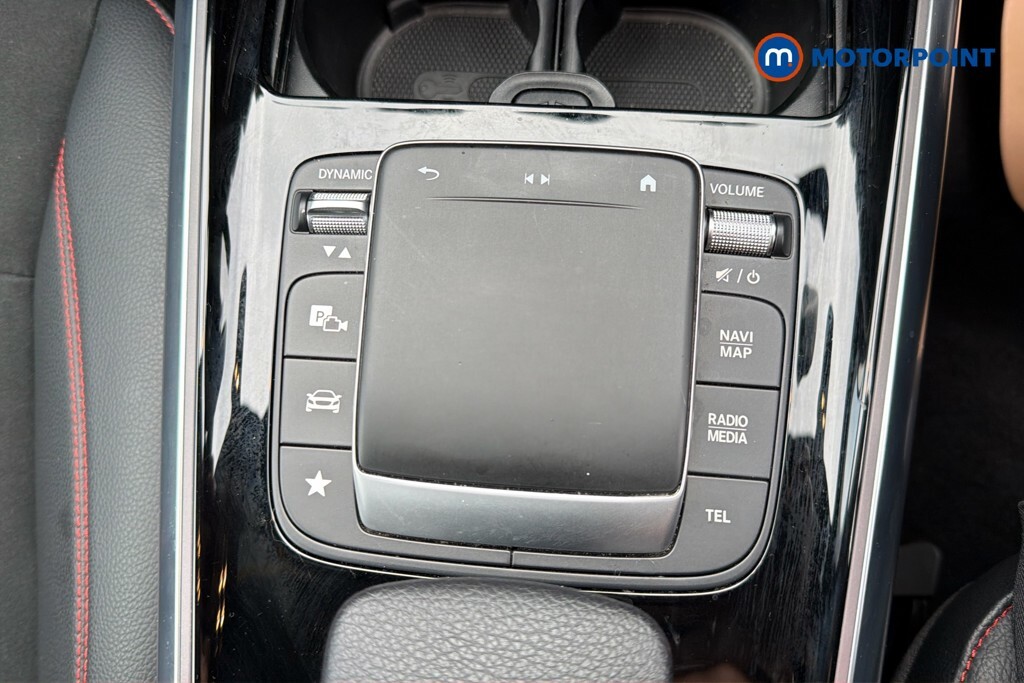 Mercedes-Benz EQA Eqa 350 66.5Kwh Amg Line 4Matic Black #17