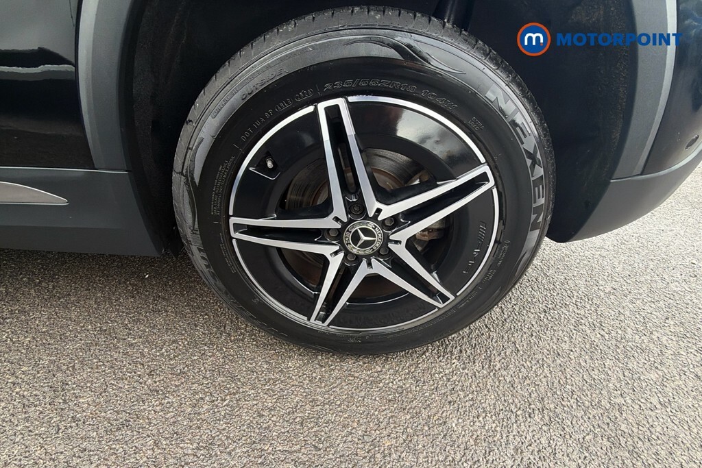 Mercedes-Benz EQA Eqa 350 66.5Kwh Amg Line 4Matic Black #22