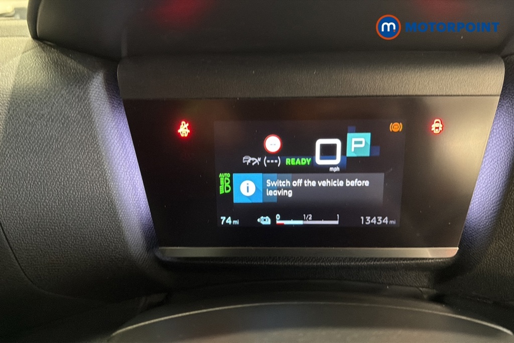 Citroen e-C4 50Kwh Shine Plus Fastback 7.4Kw Charger #12