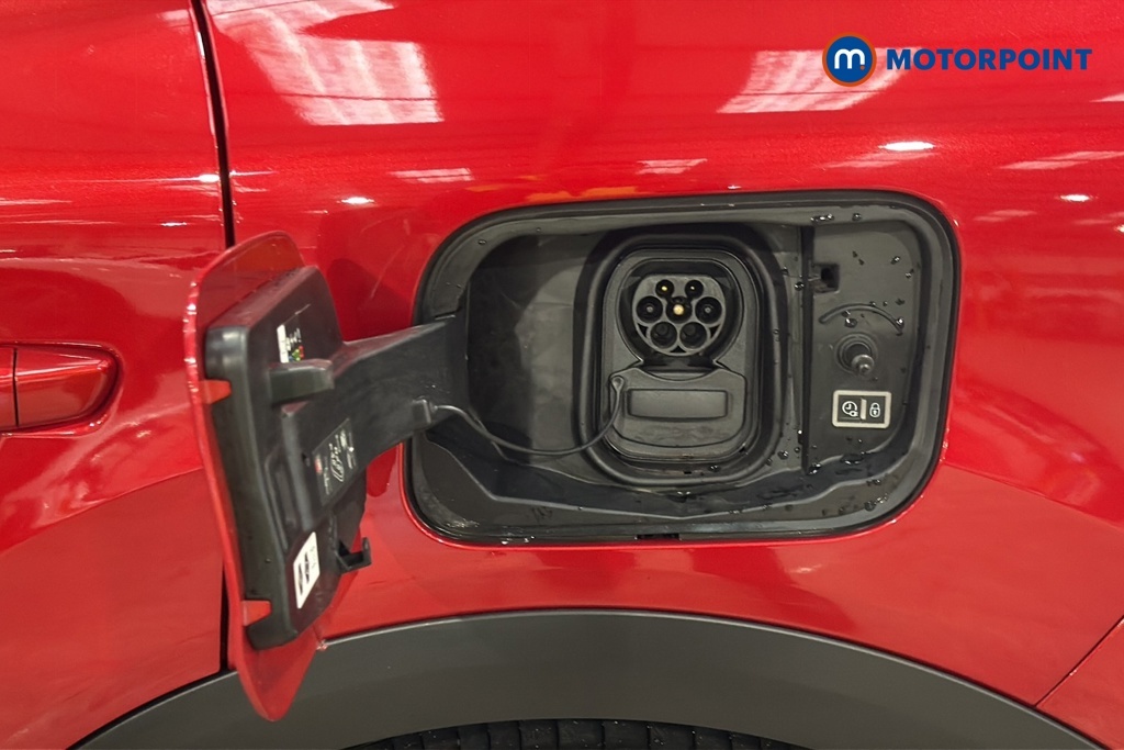 Citroen e-C4 50Kwh Shine Plus Fastback 7.4Kw Charger #33