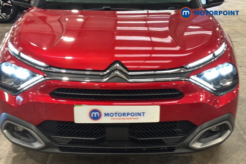 Citroen e-C4 50Kwh Shine Plus Fastback 7.4Kw Charger #35