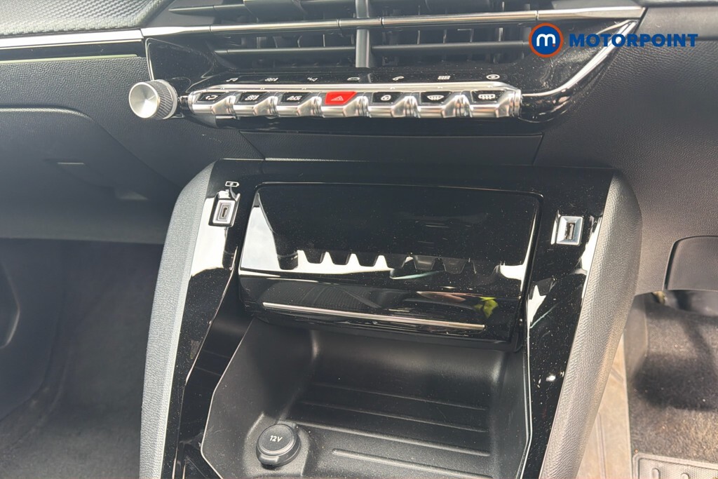 Peugeot e-208 100Kw E-style 50Kwh Black #23