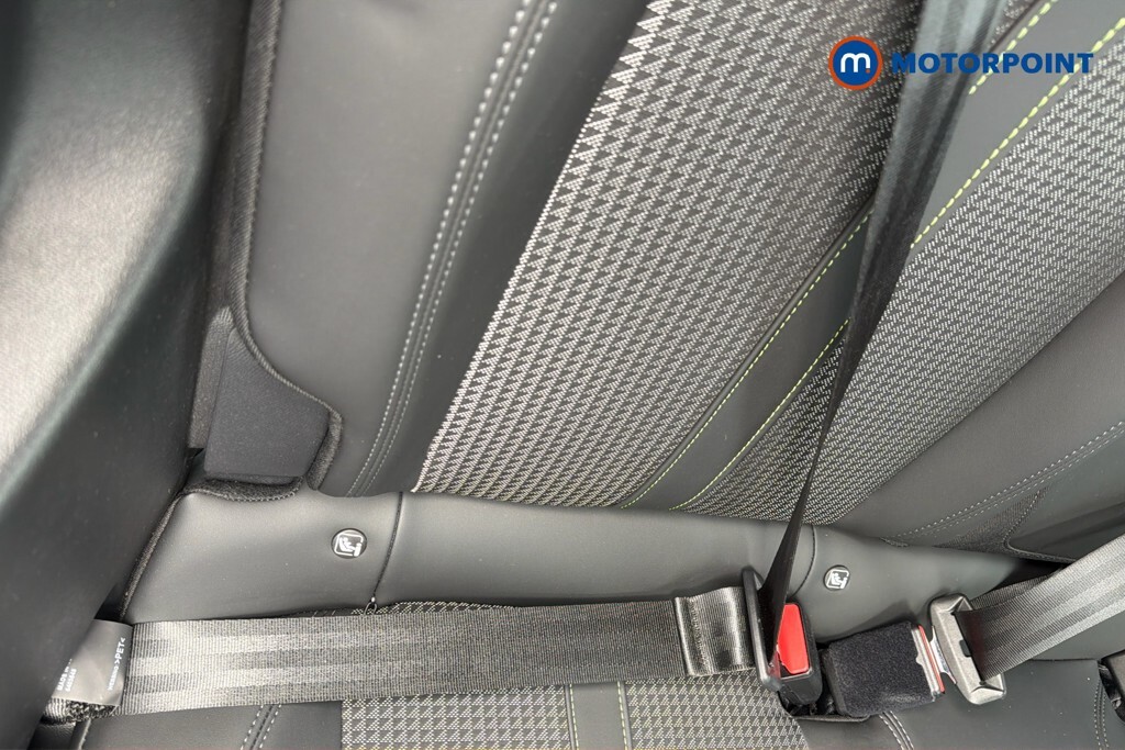 Peugeot e-208 100Kw E-style 50Kwh Black #29