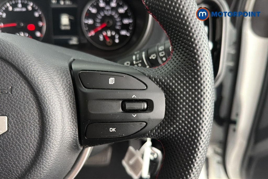 Kia Picanto Gt-line S Green #9