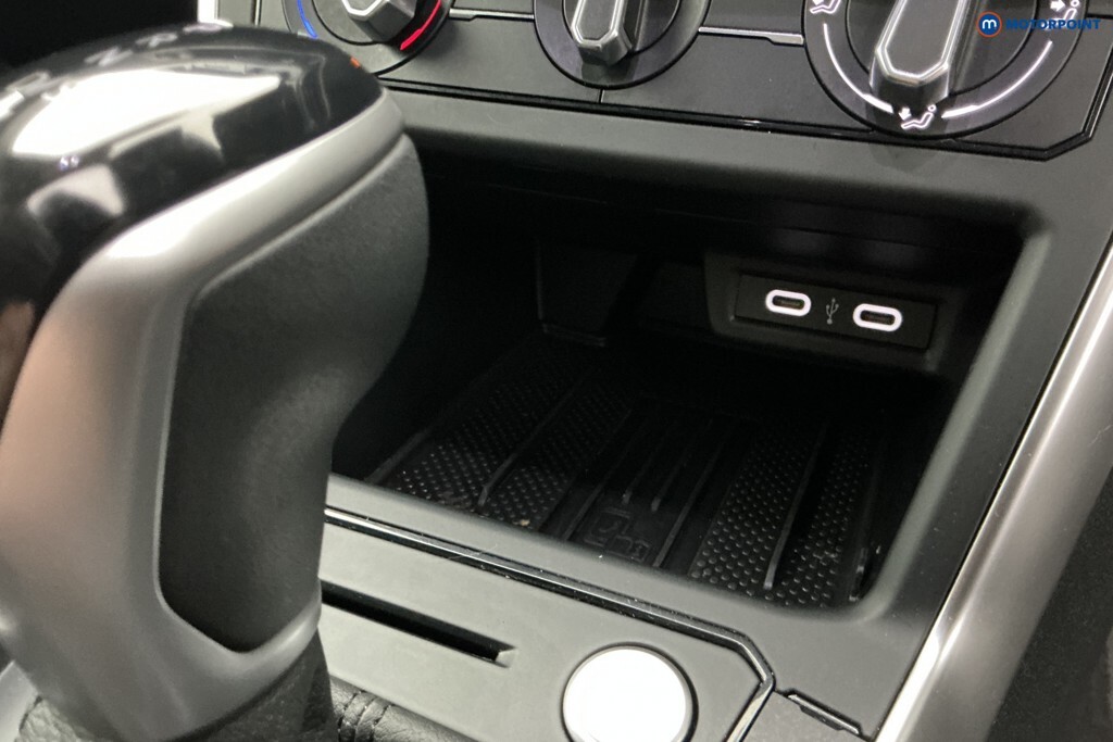 Volkswagen Taigo Match Grey #22