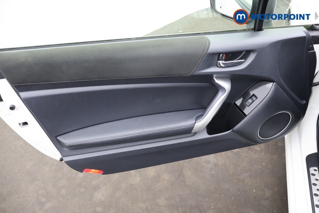 Toyota GT86 Pro Red #28