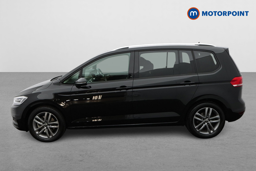 Volkswagen Touran 1.5 Tsi Evo Match Black #4