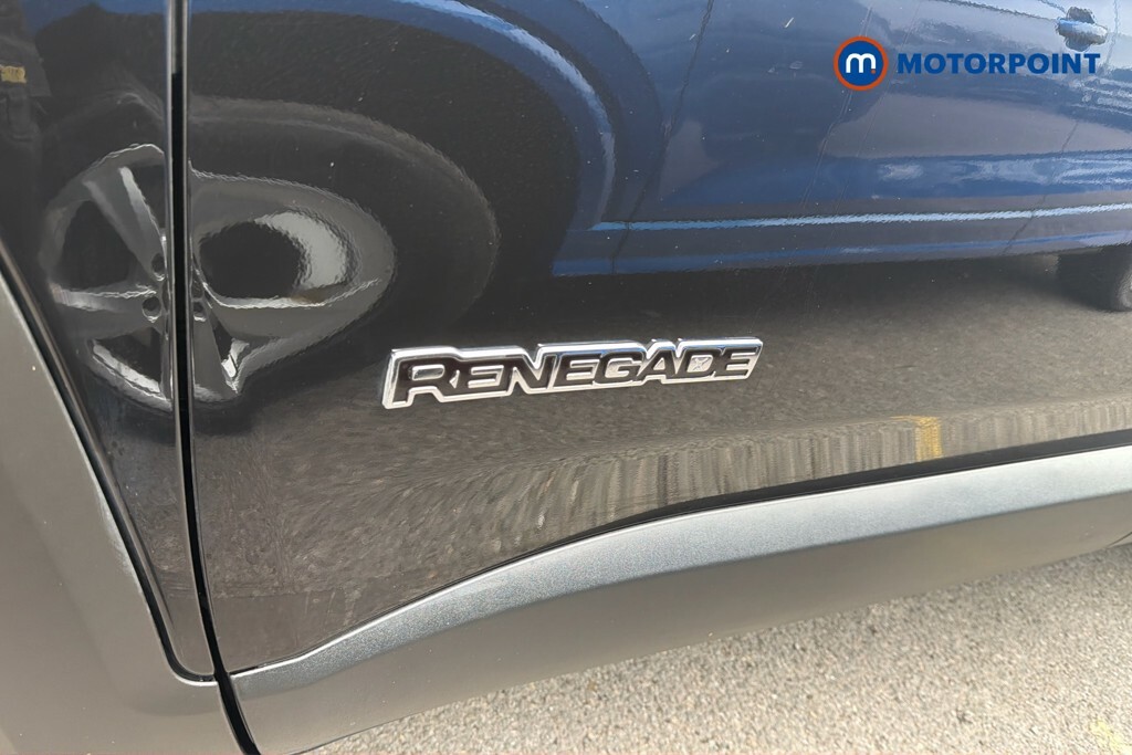Jeep Renegade 1.5 E-hybrid Altitude Dct White #36