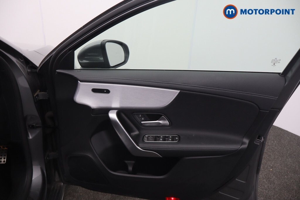 Mercedes-Benz A Class A180 Sport Executive White #15