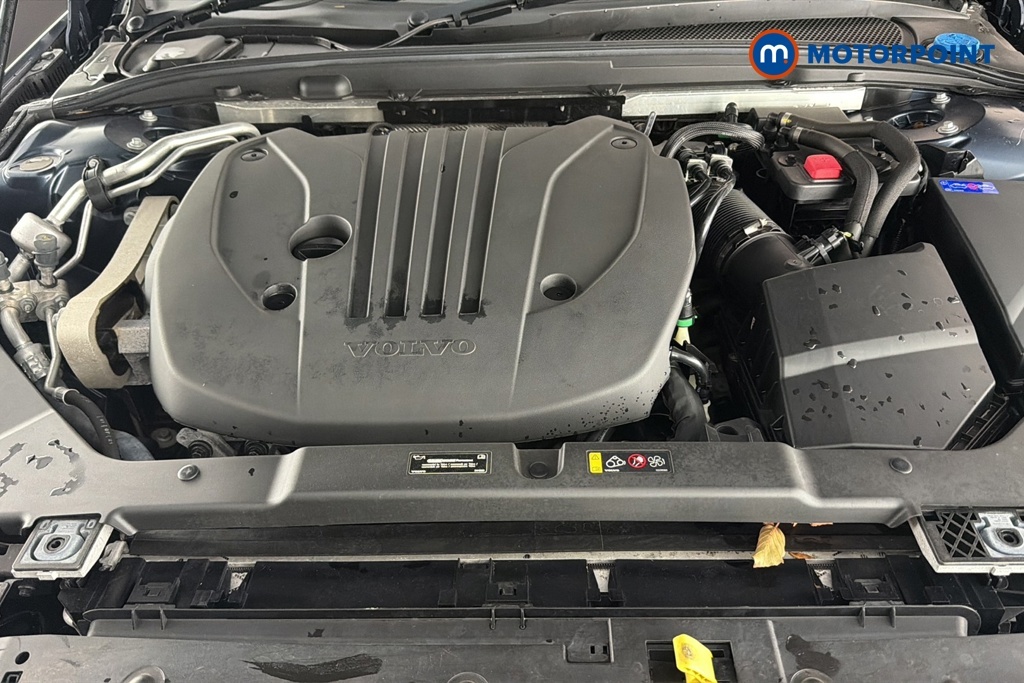 Volvo V60 R-design, B3 Mild Hybrid Black #37