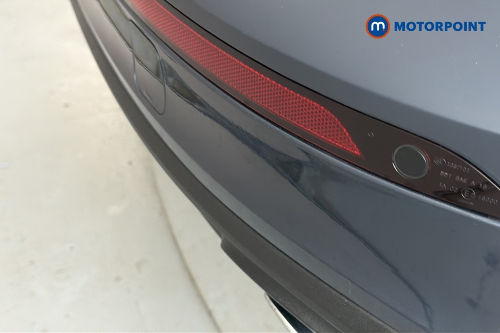 Volvo V60 R-design, B3 Mild Hybrid Black #30