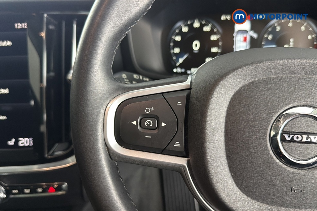 Volvo V60 R-design, B3 Mild Hybrid Black #12