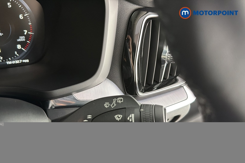 Volvo V60 R-design, B3 Mild Hybrid Black #14