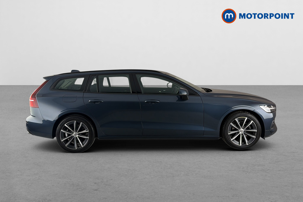 Volvo V60 2.0 B3p Momentum Blue #4