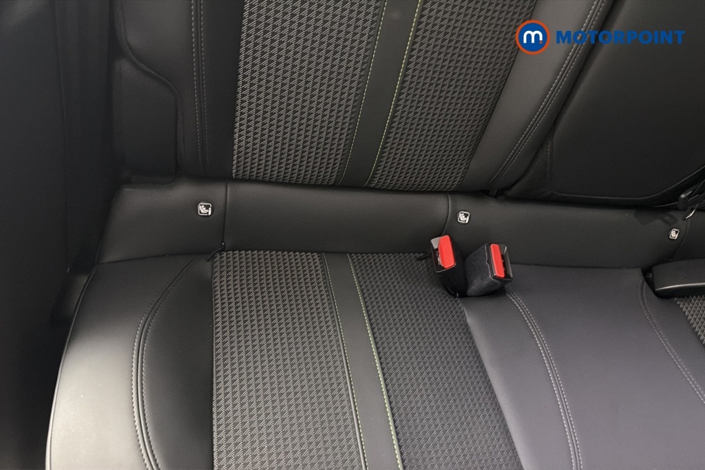 Peugeot e-2008 100Kw Gt 50Kwh Black #29