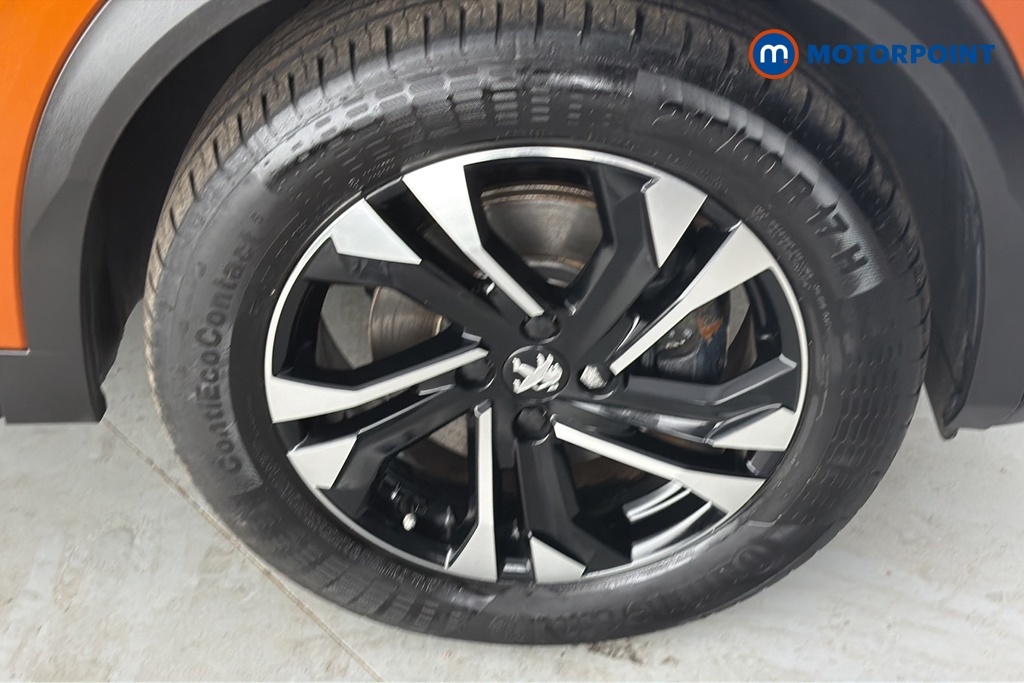 Peugeot e-2008 100Kw Gt 50Kwh Black #40