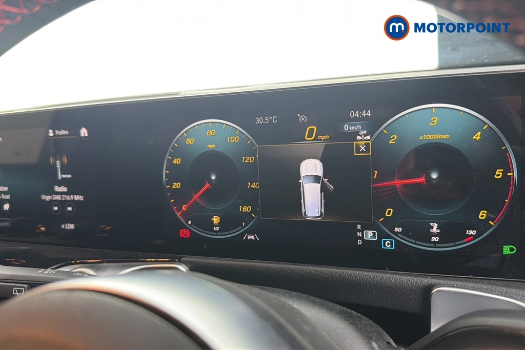 Mercedes-Benz GLB Class Glb 200 Amg Line Executive 7G-tronic Silver #14