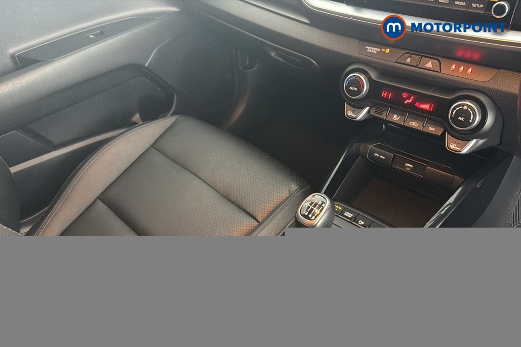 Kia Stonic 1.0T Gdi 48V Gt-line S Dct Blue #21
