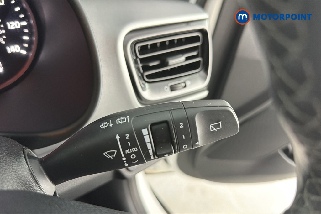 Kia Stonic 1.0T Gdi 48V Gt-line S Dct Blue #13