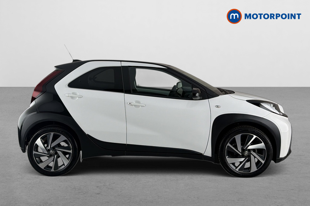 Toyota Aygo X 1.0 Vvt-i Edge White #4