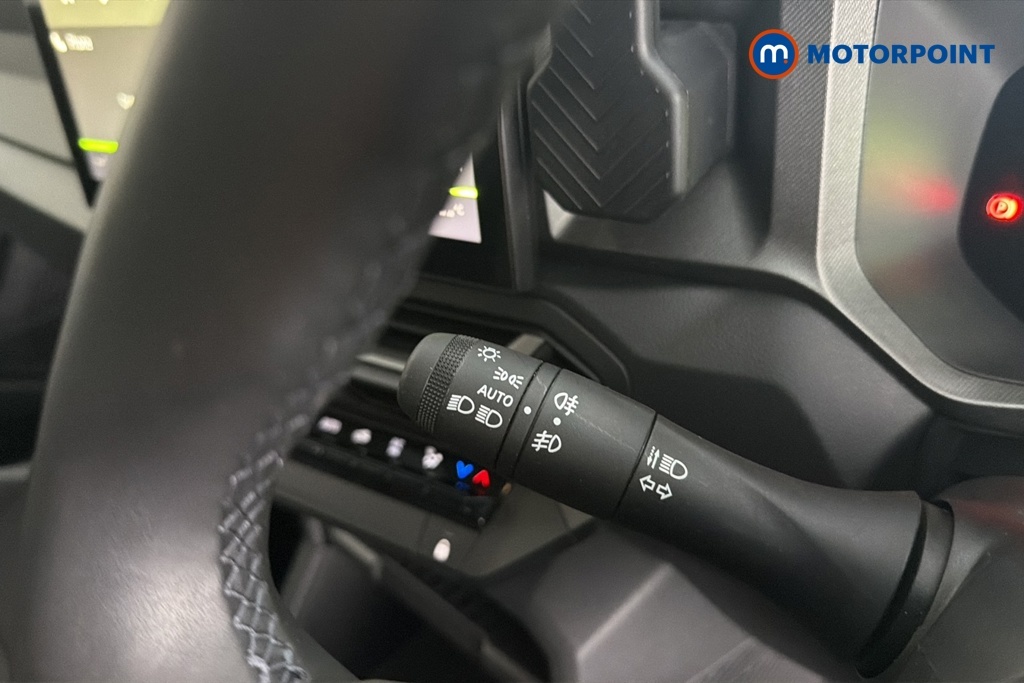 Dacia Bigster 1.8 Hybrid 155 Journey White #12