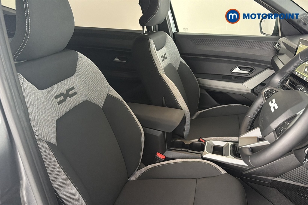 Dacia Bigster 1.8 Hybrid 155 Journey White #24