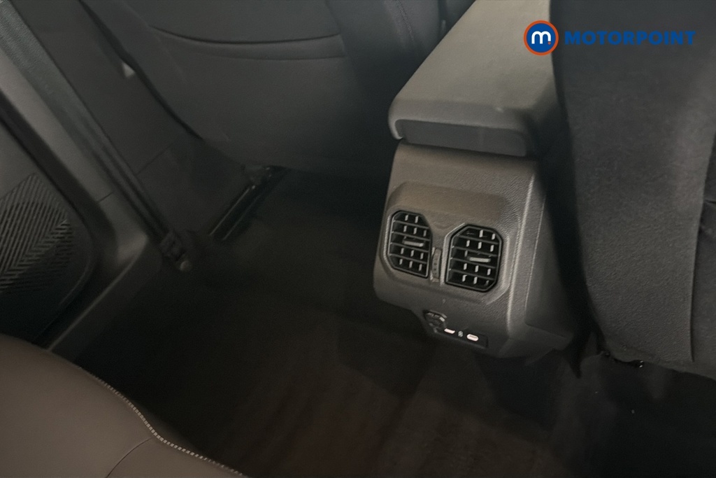 Dacia Bigster 1.8 Hybrid 155 Journey White #28