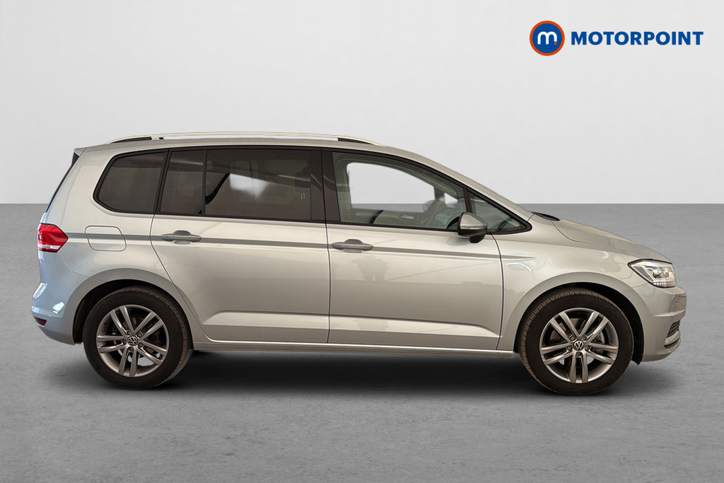 Volkswagen Touran 1.5 Tsi Evo Match Silver #4