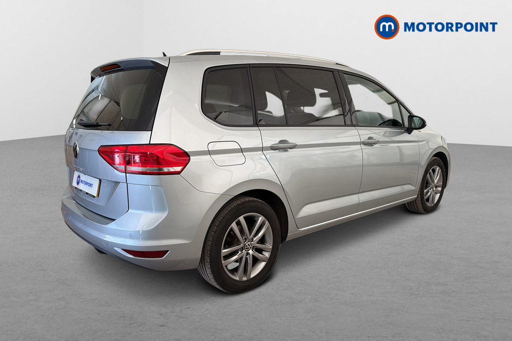 Volkswagen Touran 1.5 Tsi Evo Match Silver #5