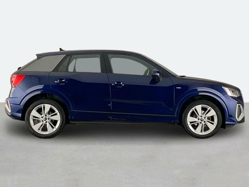 Audi Q2 35 Tfsi S Line S Tronic LY23OLB Blue #2