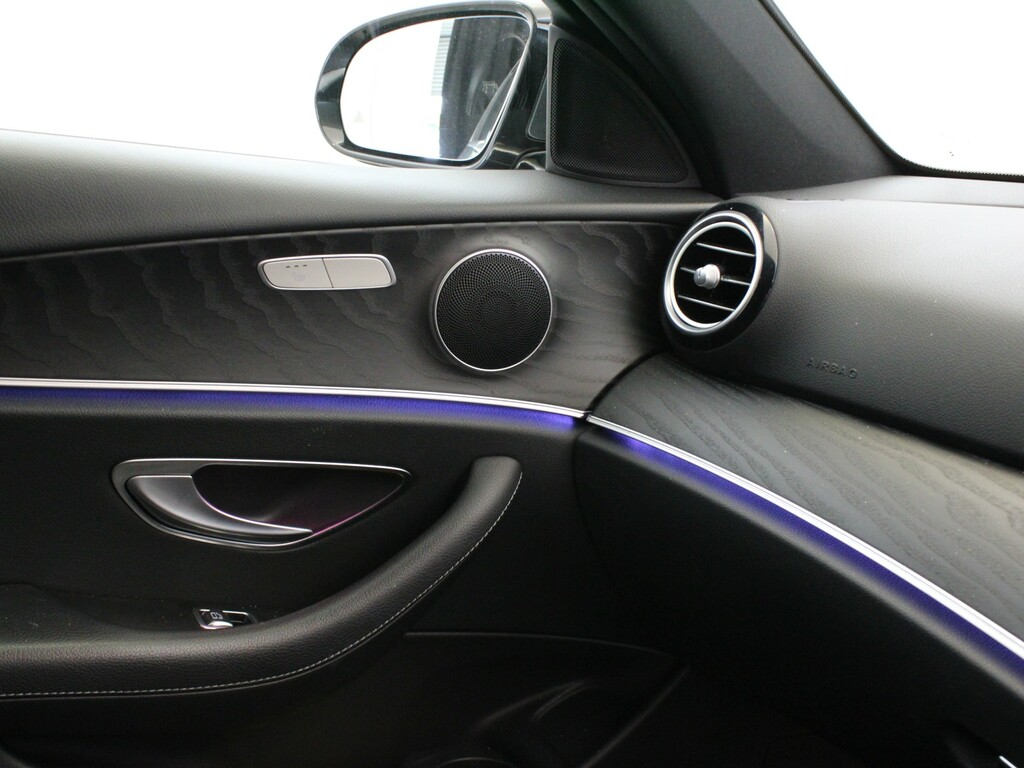 Jaguar XE R-dynamic Hse  #17