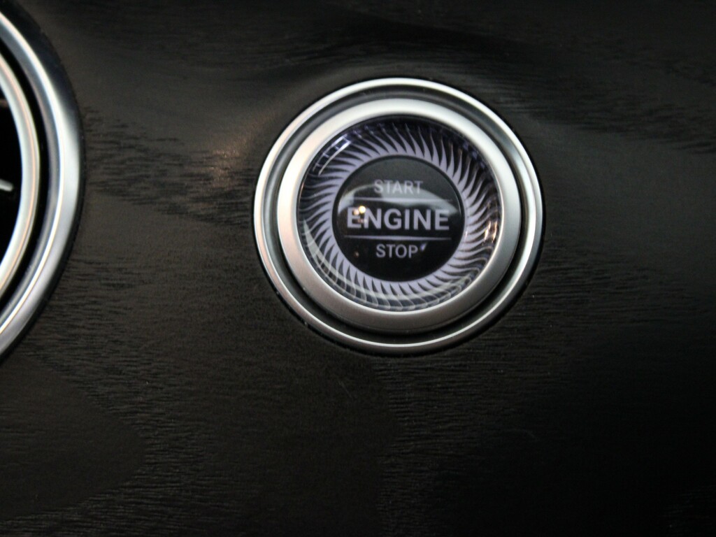 Jaguar XE R-dynamic Hse  #34