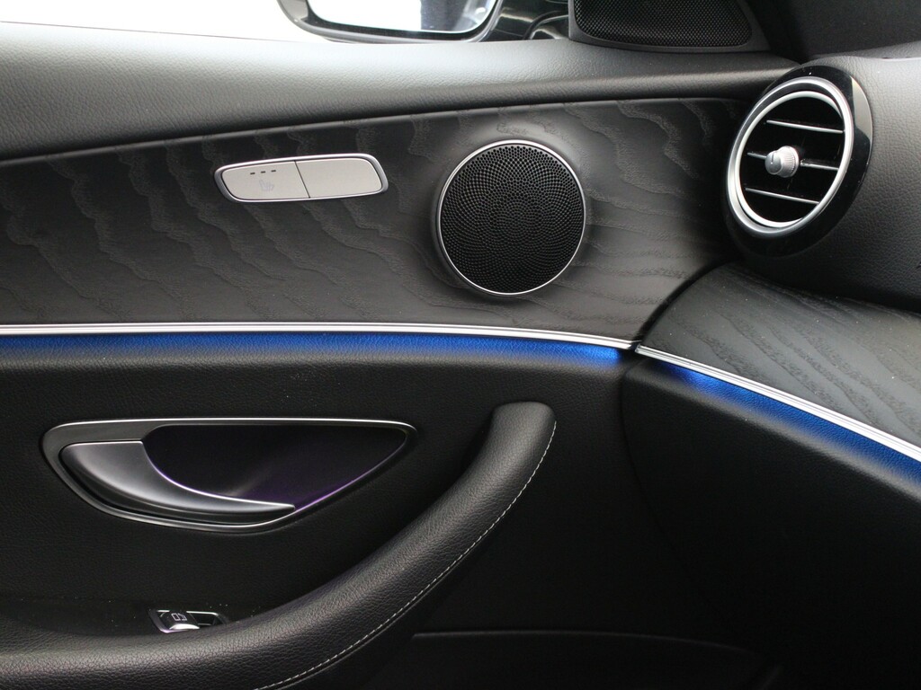 Jaguar XE R-dynamic Hse  #18