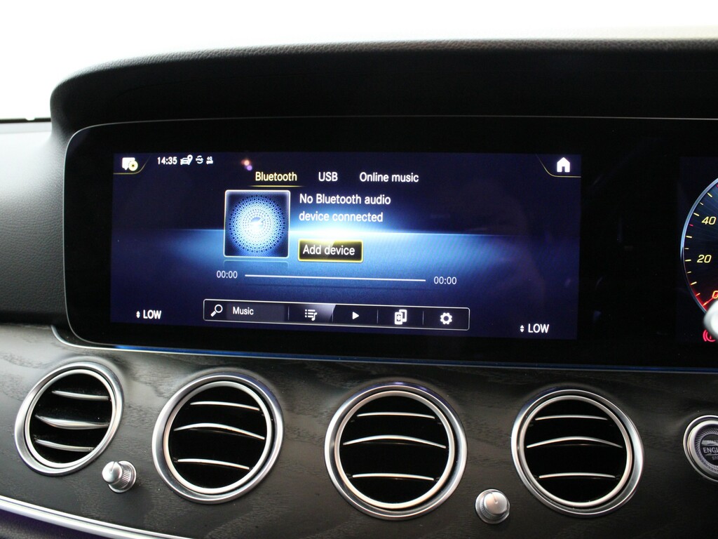 Mercedes-Benz E Class Amg Line Silver #26